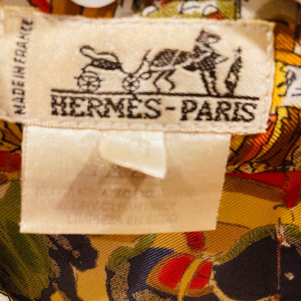 Hermès  Silk Scarf Print "Cirque Molier"  Blouse - Picture 13 of 13